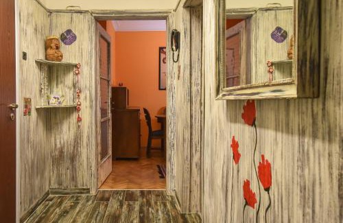 Lozenets Apartment | Vintage Spot - Colorful One-Bedroom Apartment by Flat Mаnager