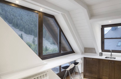 Baqueira Apartment | Vinyeta Impressive triplex apartment for 12p at the foot of slopes 1500 of Baqueira-Beret