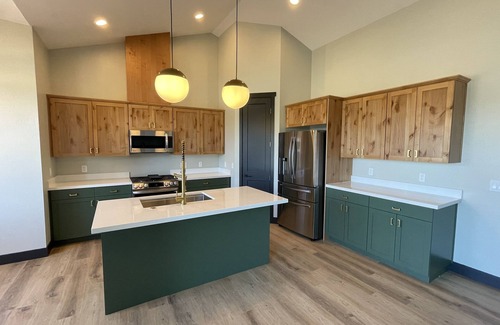 Williams House | VIP Luxury Mountain Retreat