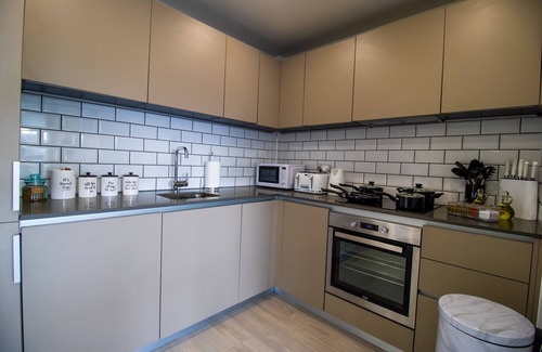 Bedford Apartment | Virexxa Bedford Centre - Executive Suite - 2Bed Flat with Free Parking & Gym