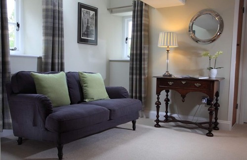 Bloxham Bed & Breakfast | Virginia House Bed and Breakfast