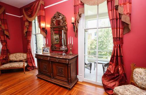 Galveston Bed & Breakfast | Virginia Point INN