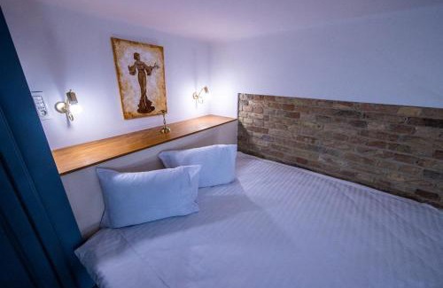 Old City Apartment | VISAJ Deluxe Downtown