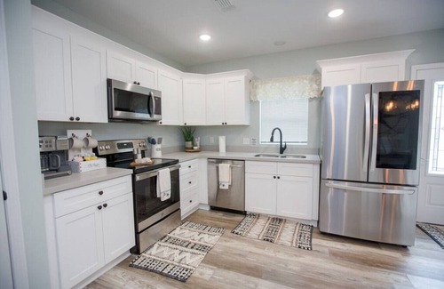 Long Beach House | Visit Captain's Cove