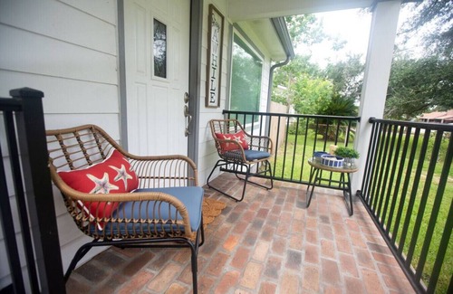 Long Beach House | Visit Captain's Cove