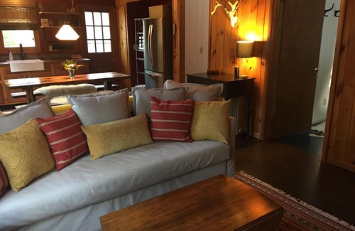 Grand Marais Cabin | Visit our "All is Well" Pike Lake Cabin - Grand Marais