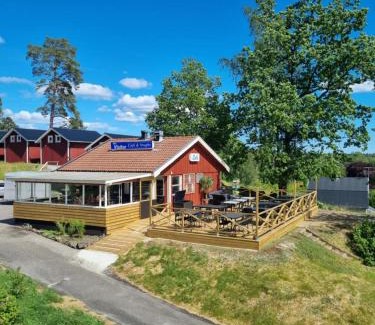 Haverud Hotel | Visitor Stugby