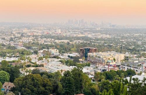 Hollywood Hills West House | Vista Bliss Retreat-Private Room