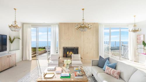 La Jolla Shores House | Vista by AvantStay Stunning Estate w Views of the Pacific Ocean Pool Spa