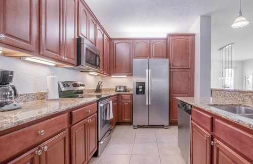 Florida Central Atlantic Coast Condo | Vista Cay Lakeview Panorama. Near all theme parks and walk to conventions