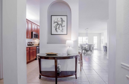 Florida Central Atlantic Coast Condo | Vista Cay Lakeview Panorama. Near all theme parks and walk to conventions