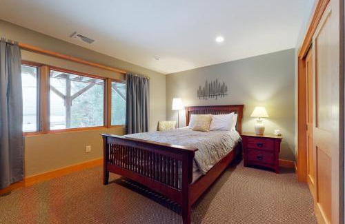 Gilford House | Vista del Lago