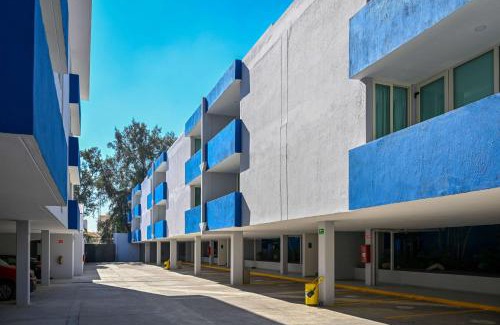 Zona Expo Hotel | Vista Express Guadalajara Expo SureStay Collection by BW