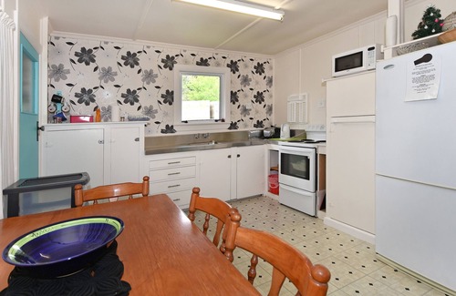 Kaiteriteri Cottage | Vista Lagoon - Kaiteriteri Holiday Unit