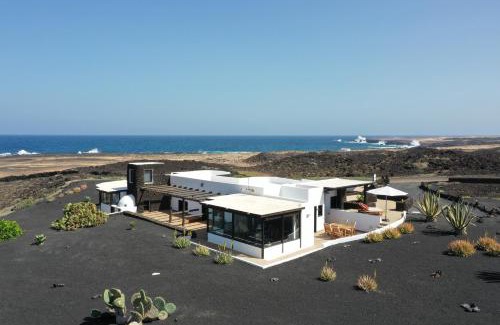 Haria House | Vista Luna