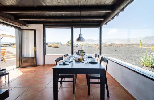 Haria House | Vista Luna