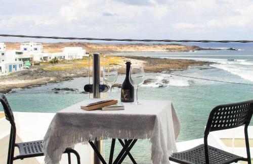 Caleta de Caballo House | Vista Mejía 1