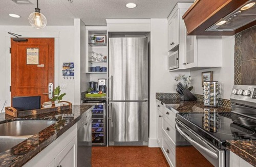 Canmore Condo | Vista Peak Hydeaway at Solara Resort