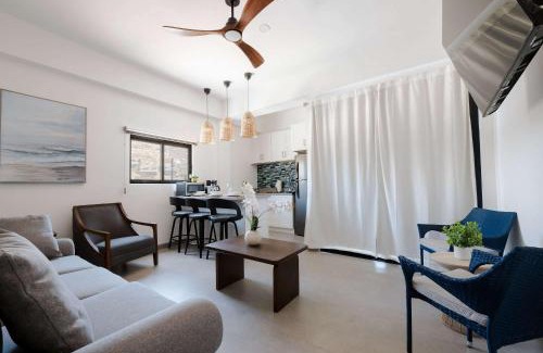 Centro Apartment | Vista Pedregal-Modern Vacation Apartment Walk to Marina & Beaches