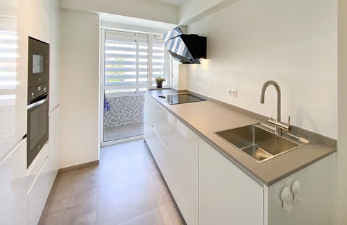 Carihuela Apartment | Vista playa - la Carihuela, Torremolinos, Andalucía