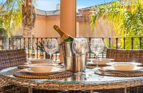 Marbella Apartment | Vista Real