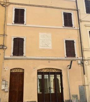 Jesi Apartment | vista sul corso
