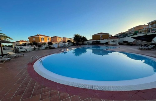 Caleta de Fuste House | Vistalegre Casa con Jacuzzi, las Mejores Vistas al mar y Campo Golf