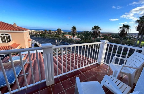 Caleta de Fuste House | Vistalegre Casa con Jacuzzi, las Mejores Vistas al mar y Campo Golf