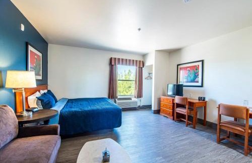 Sierra Vista Apartment | Vistas 107- Modern studio sleeps 3 with style