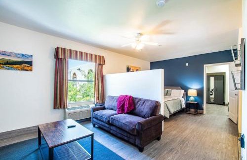 Sierra Vista Apartment | Vistas 316- Renovated Sierra Vista in style sleeps 5