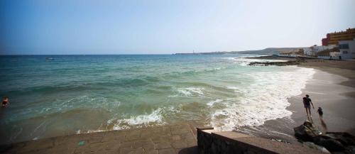 Poris de Abona Apartment | Vistas al Mar junto a la Playa 2D