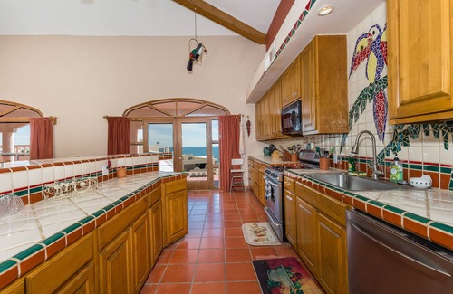 Brisas del Golfo House | Vistas de Las Olas Main House: Enjoy beachviews in this Mexican-inspired home