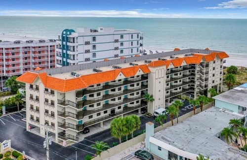 Belle Vista Condo | Vistas On The Gulf - Unit 506