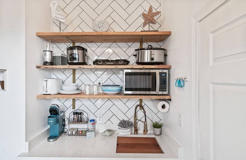 Rosemary Beach Apartment | "Vitamin Sea" 30A Retreat in The Villages of South Walton Building G Unit B379