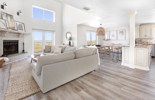 Marineland Acres House | Vitamin Sea Oceanfront Home! Seconds to the surf and sand!