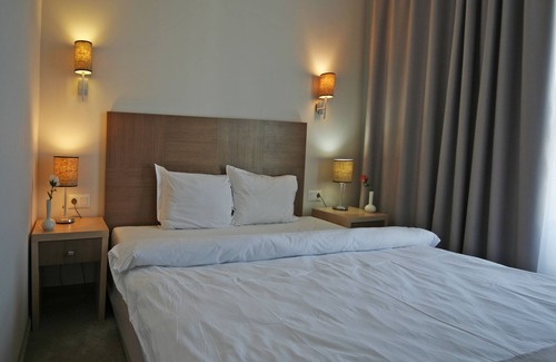 Studentski Grad Hotel | Vitosha Park Hotel