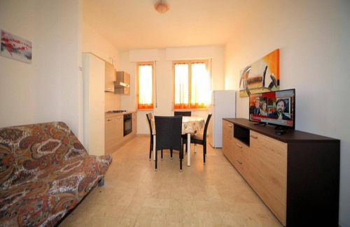 Borghetto Santo Spirito Apartment | Vittorio Veneto 9 Int 14