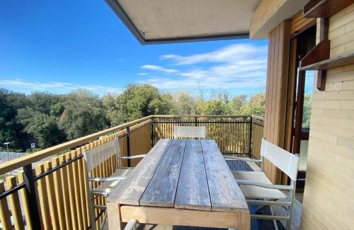Tirrenia Apartment | Vittoria Apartament
