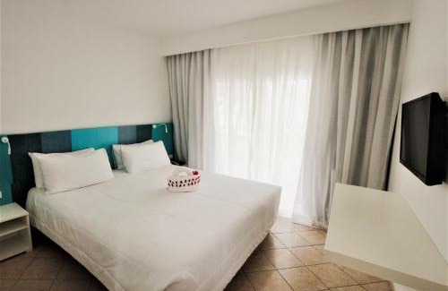 Cabarete Resort | Viva Tangerine by Wyndham, A Trademark All Inclusive