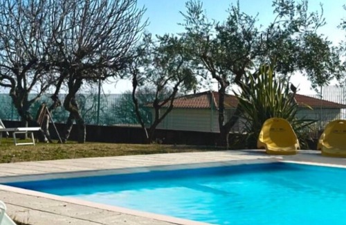Sirolo Apartment | VIVA3 - Numana, large three-room apartment in villa with swimming pool