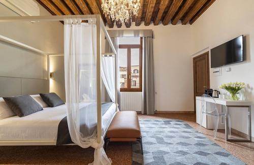 Carbonara Bed & Breakfast | Vivaldi Suites - The Suite R&R