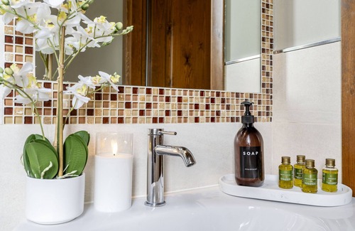Carbonara Bed & Breakfast | Vivaldi Suites - The Suite R&R