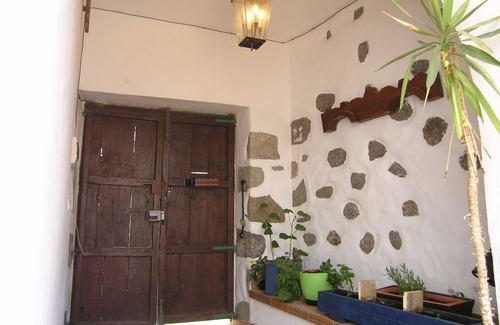 Aguimes Villa | Vivelorural Casa Saulo 2, local charm in Agüimes