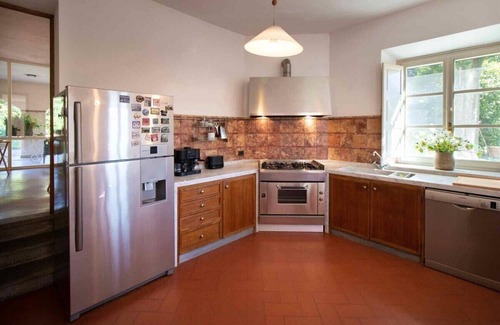 Capannori Villa | VIVI - villa with private pool. Free WiFi. Lucca.