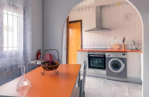 Castejon de Valdejasa Ski Chalet | Vivienda Rural Casa del Medico