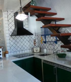 Burunchel House | Vivienda rural fuente de los gusarapos