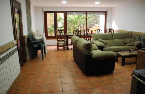 Fontellas House | VIVIENDA TURÍSTICA LOS OLIVOS