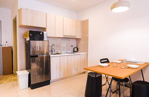 Kampung Haji Abdullah Hukum Apartment | Vivo SOHO Suites by Airhost