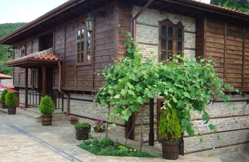 Katunishte House | Voevodski Eco Complex