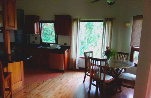 Tilaran Villa | VolCasa with lake view and pool. Bird watcher's haven.